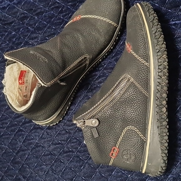 Womens Rieker L4270 Oberursel Short Black Leather Boot size 39 - Picture 2 of 9